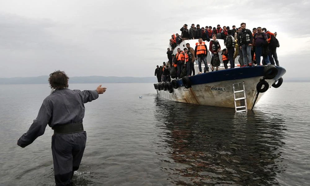 Συναγερμός στη Ζάκυνθο: Διασώθηκαν 50 μετανάστες ανοιχτά του νησιού